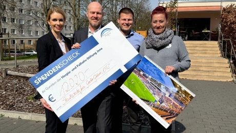 OTZ-Kalender mit Stadtwerke-Unterstützung bringt über 12.000 Euro